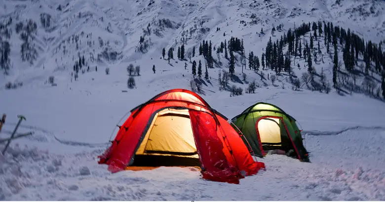 camping in snowy conditions - tent floor insulation